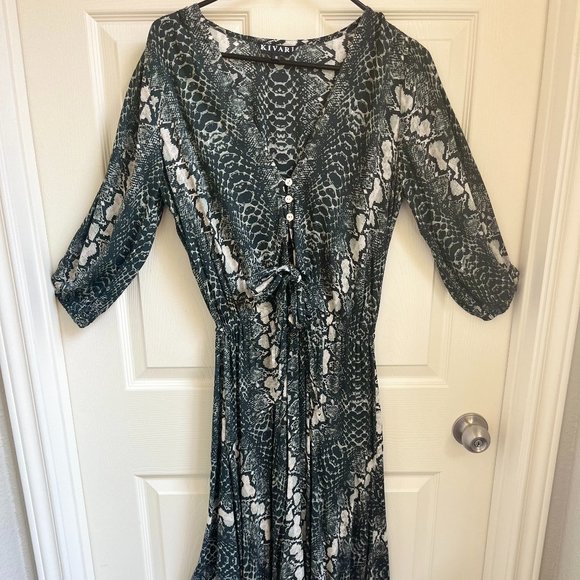 Kivari Maxi Dress - Picture 6 of 6